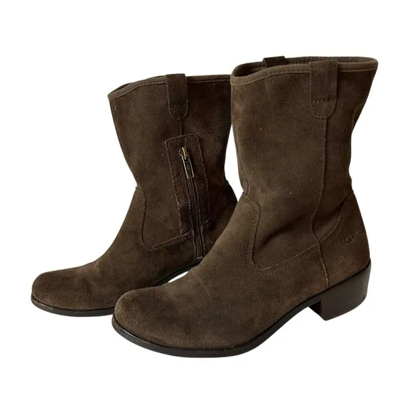 Ugg youth girls pull on low heel boots brown suede size US 4 EU 34
