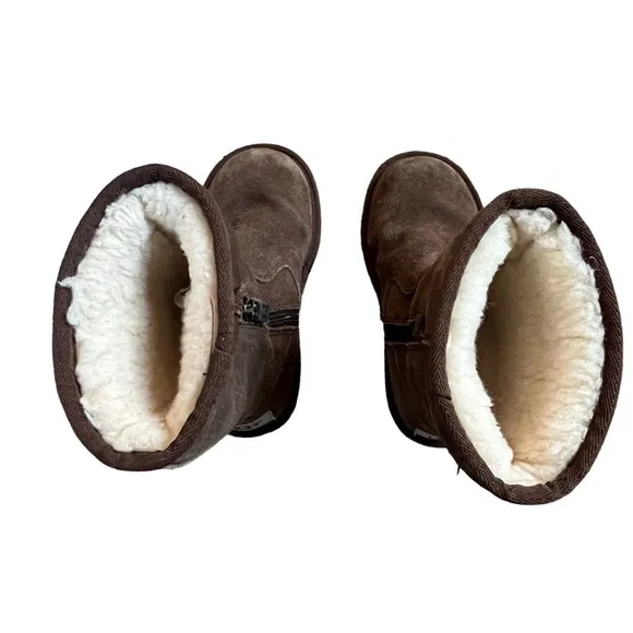 Ugg Youth size 12 Sunset boots with Zipper Brown Burnt Cedar