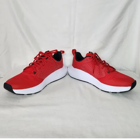 Under Armour Running Shoes Athletic Training Gym Hard to find Red Size 8
