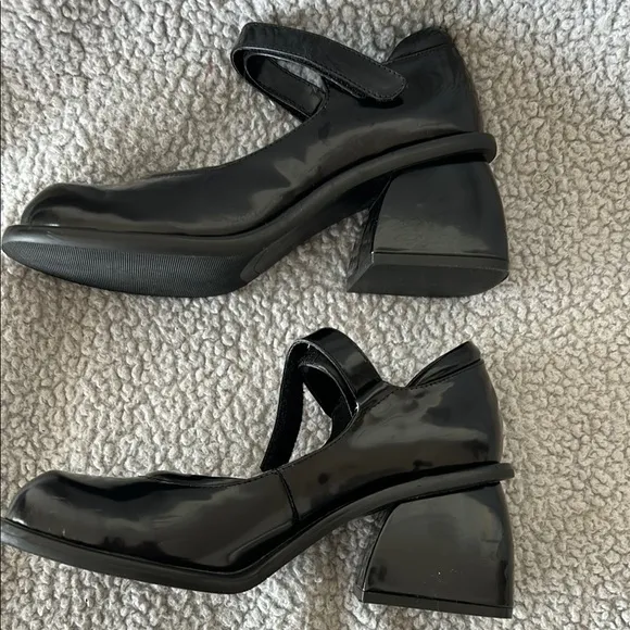 UNIF DOT Mary Jane’s Leather 90s Chunky Heel Ankle Strap