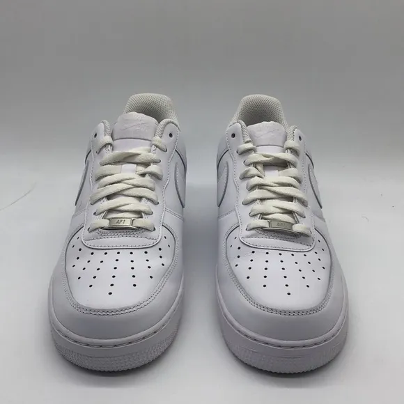 USED Mens Nike Air Force 1 Low '07 Triple White Casual Sneaker CW2288-111 No Box