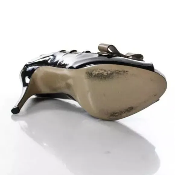 VALENTINO Garavani Black Cream Patent Leather Bow Peep Toe Heels US 9 Italy 39.5