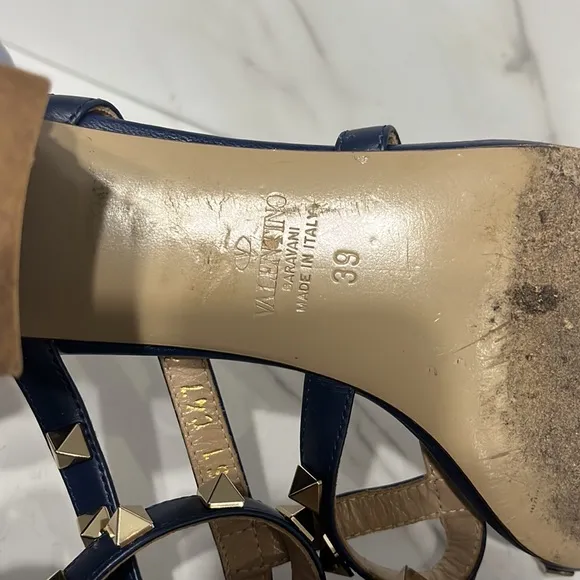 Valentino Garavani Rockstud Block Heel Slide Sandals blue sz 39.    (Q1)