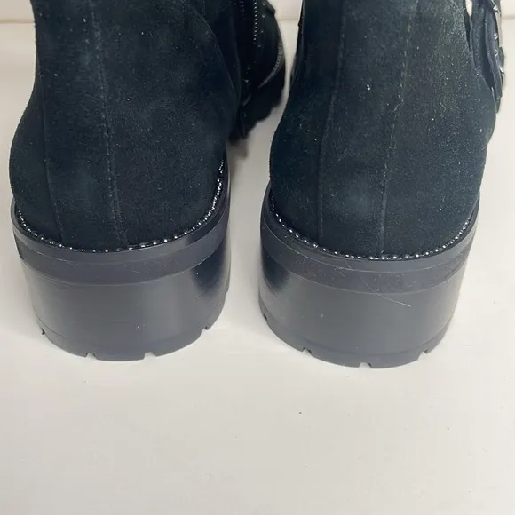 Vaneli M black suede leather kiltie ankle boot with silver toned studs, size 8N