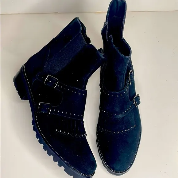Vaneli M black suede leather kiltie ankle boot with silver toned studs, size 8N