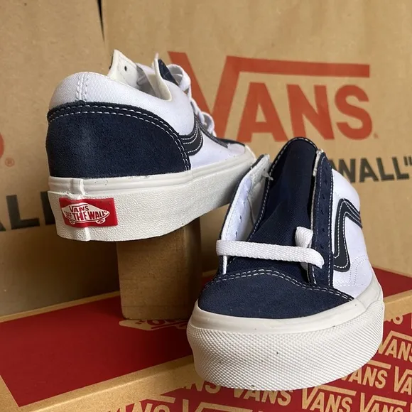 Vans Style 36 Classic Spot Dress Blues /True White WMNS