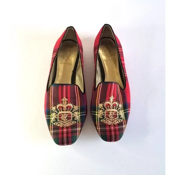 VC Signature Flats Red Tartan Plaid Sz 6 Embroidered Logo Square Toe