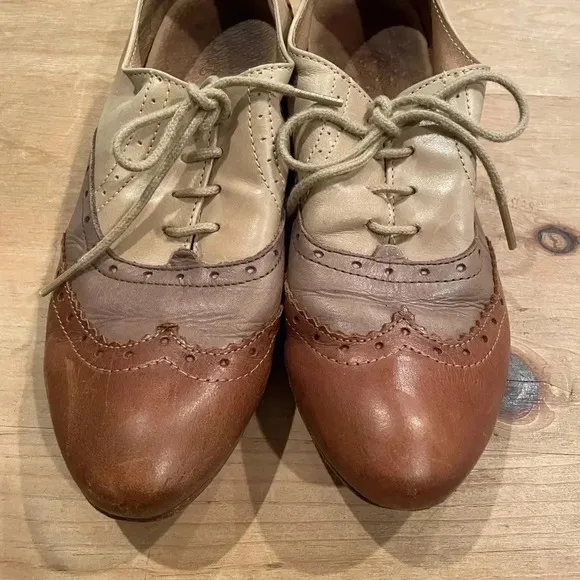 Vero Cuoio Italian Leather Lace-up Old School Baroque Oxford Shoes sz 9