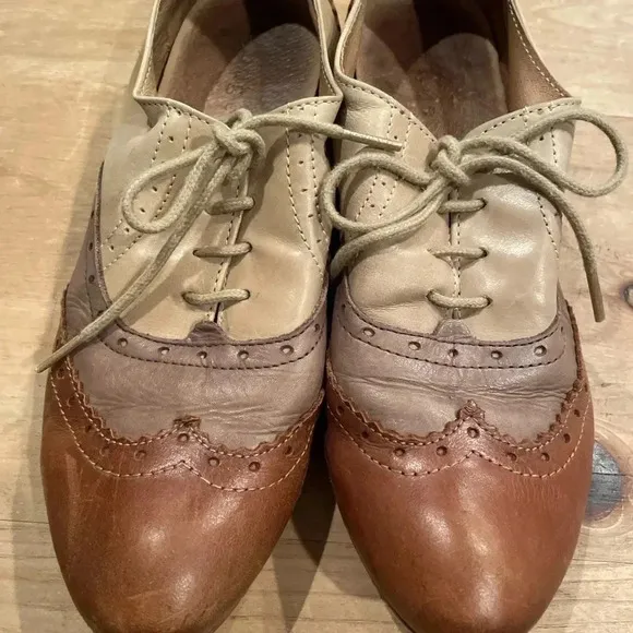 Vero Cuoio Italian Leather Lace-up Old School Baroque Oxford Shoes sz 9