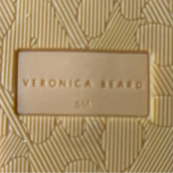 Veronica Beard Geno tan suede platform sandals thong excellent Size 5
