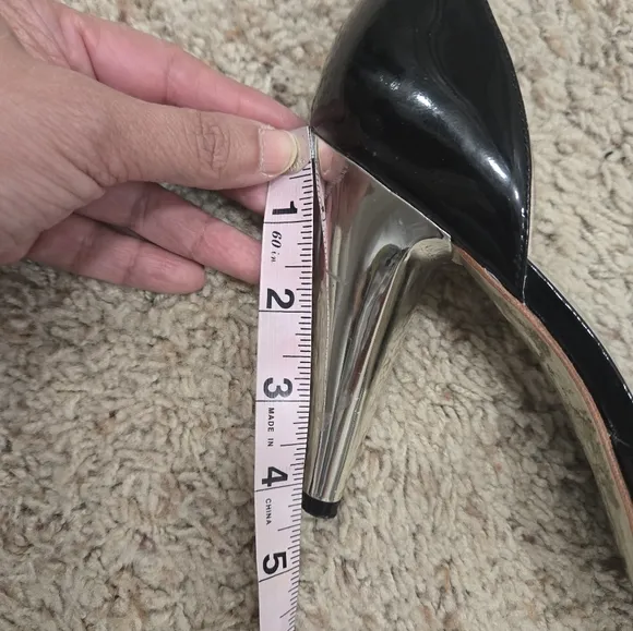 Versus versace black and Silver Peep-Toe Heels size 40