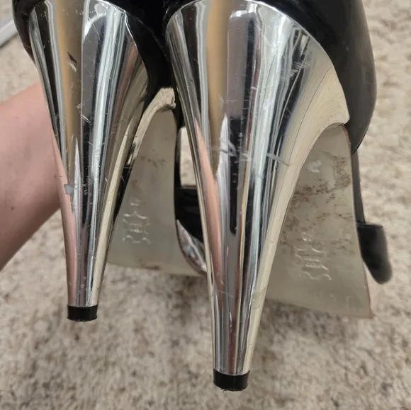 Versus versace black and Silver Peep-Toe Heels size 40