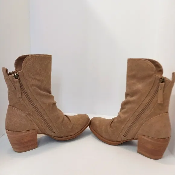 Very G Desiree Boot, NEW, Size‎ 8.5
