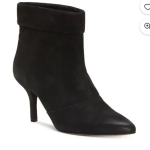 Vince Camuto Black Suede Leather Cuffed Stiletto Ankle Boots Booties Spring Chic
