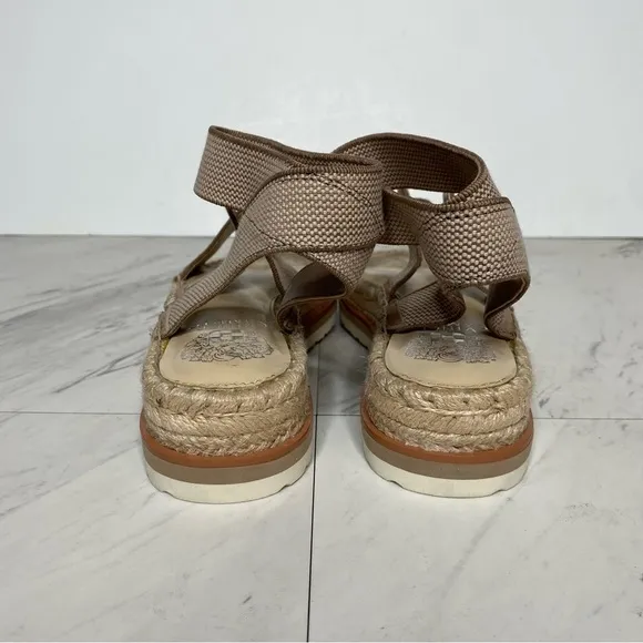 Vince Camuto Kolindia Platform Sandal 9M