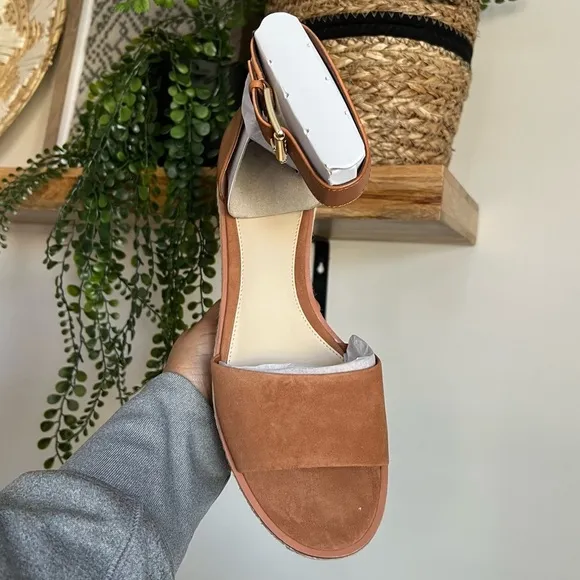 Vince Camuto Meestana Leather Platform Wedge Sandals