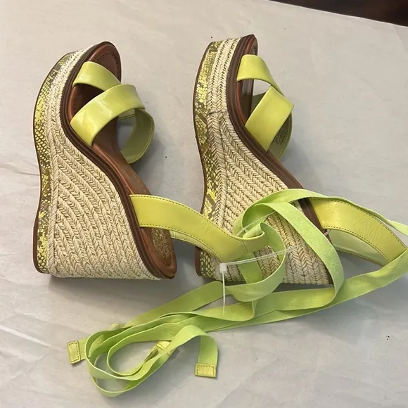 Vince Camuto Pharrah Leather Ankle Tie Espadrille Platform Wedge Sandals