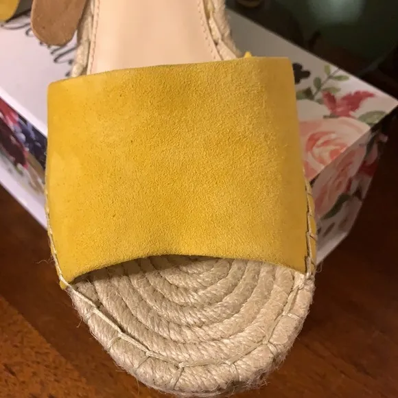 Vince Camuto Suede Platform Sandals, Size 9.5