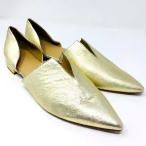Vince Darlington womans pointed toe leather flats 11M BoxR metallic Gold