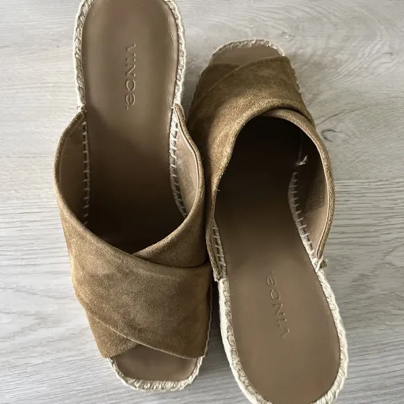 VINCE Gaelan Olivewood Suede Espadrille Wedge Sandals Size 7.5 7 1/2
