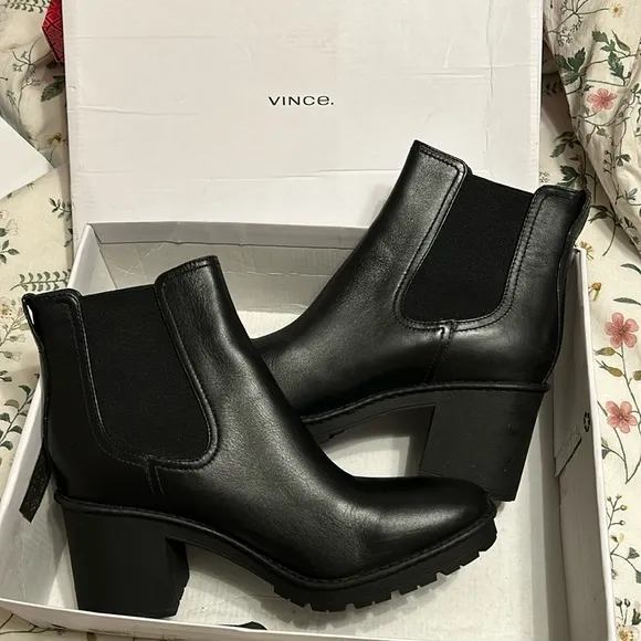 Vince Henderson Black Leather Short Moto Boots Platform Heel Water Resistant
