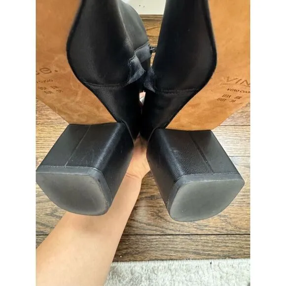 VINCE NWOB Maggie Black Leather Block Heel Ankle Bootie
