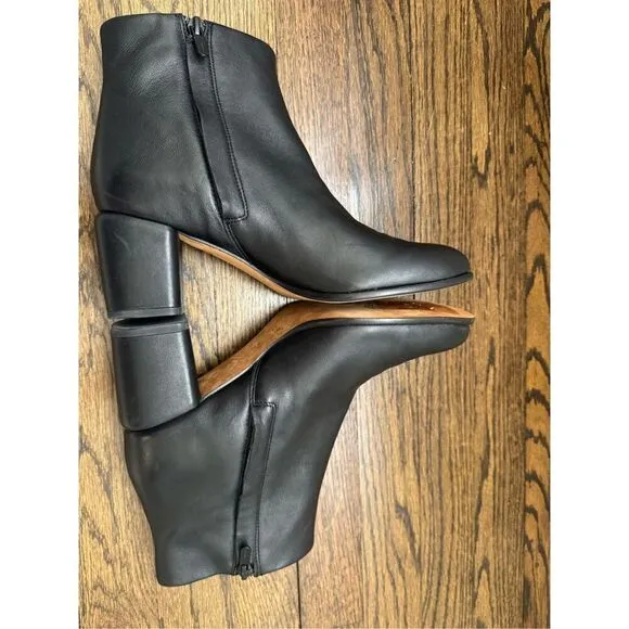 VINCE NWOB Maggie Black Leather Block Heel Ankle Bootie