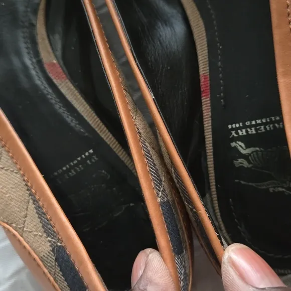 Vintage Authentic Burberry Nova Check Print Quilted Plaid Ballet Flats Luxury