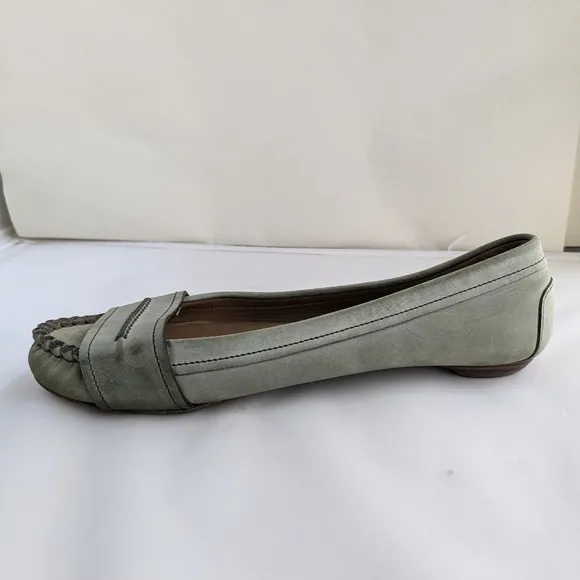 Vintage Chloe Women's Leather Flat Loafers Moccasin Shoes Light Green Size 36.5