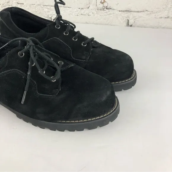 Vintage Hunters Run Chunky Tie Shoes