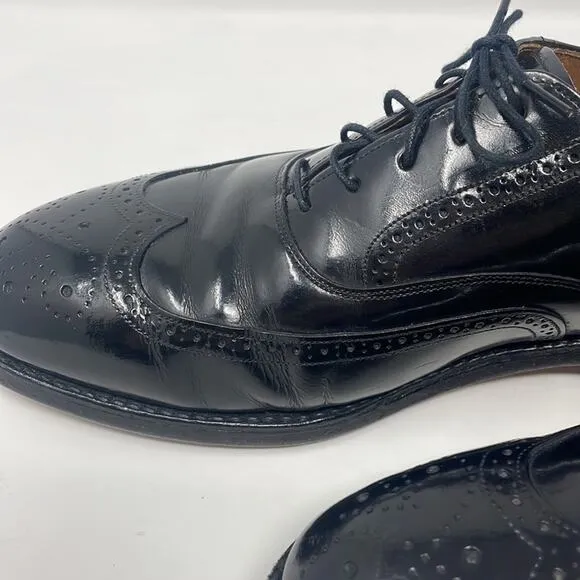 Vintage Johnston &amp; Murphy black wingtip dress shoes men’s 9