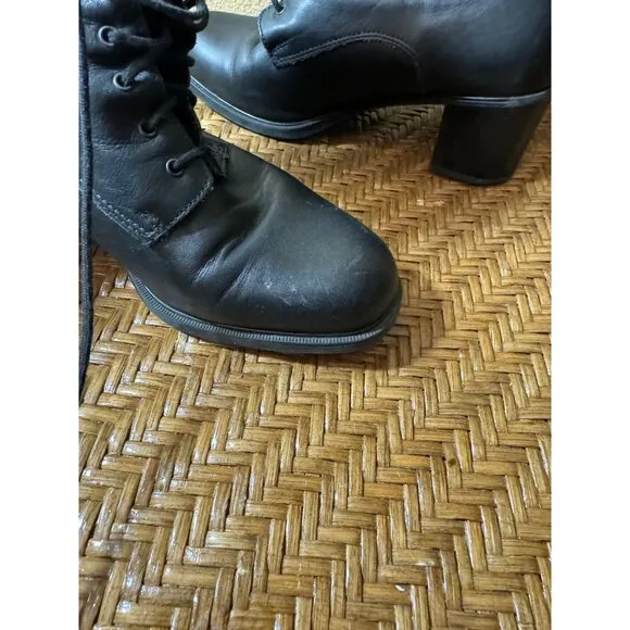 Vintage LA Canadienne Leather Lace-Up Ankle Boots With Block Heel Black Size 9.5
