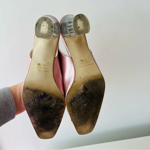 Vintage Pink Leather  Slingback Pumps Clear Lucite Block Heel with Pearls Inside