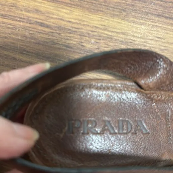 Vintage Prada Brown Flat Leather Sling Back Open Toe Shoes. Size 7.5.