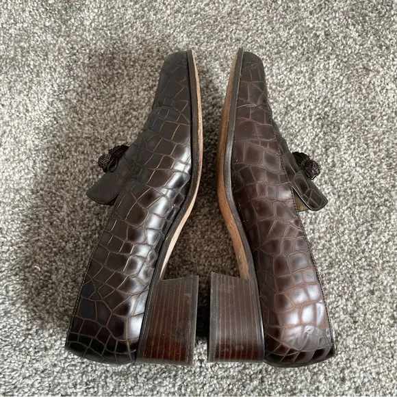 Vintage Stuart Weitzman Loafers Womens 8 M Brown Tassel Croc Embossed 90s Shoes