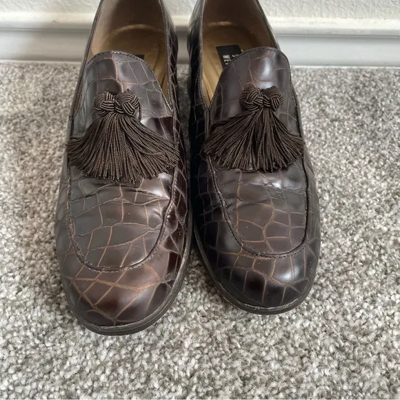 Vintage Stuart Weitzman Loafers Womens 8 M Brown Tassel Croc Embossed 90s Shoes