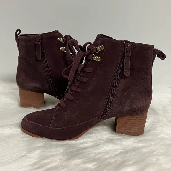 Violet &amp; Red jarvis Maroon Suede Women's Heel Boots In burgundy Size 7.5 NWOB