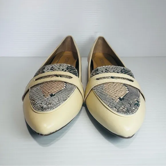 Vionic Savannah Cream Boa Metallic Leather Loafers Size 8 1/2