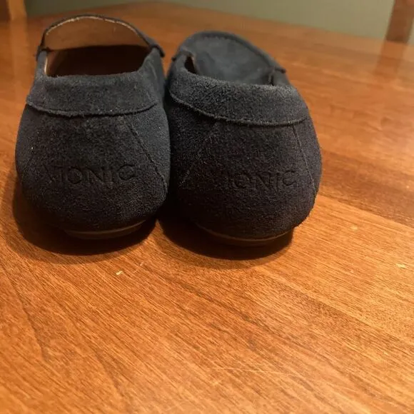 Vionic Women's Debbie Loafers Flats Shoes Size 9.5 Suede Slip On Orthotic Navy