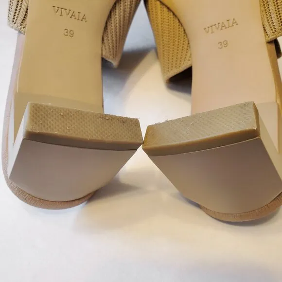 Vivaia Square-Toe Block Heel Sandals (Jade Pro) EU 39