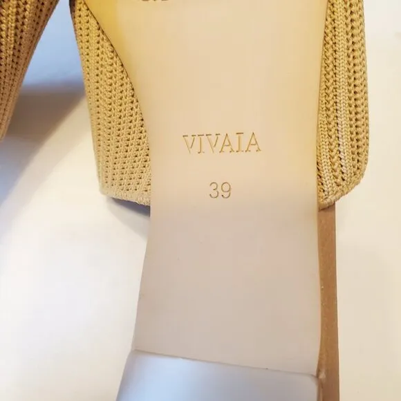 Vivaia Square-Toe Block Heel Sandals (Jade Pro) EU 39