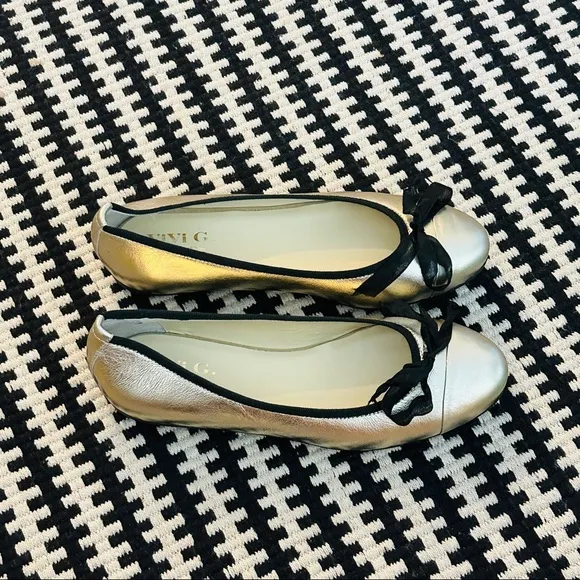 ViVi G Shoes Italian Leather Metallic Ballerina Flats Ribbon Bow Size 8.5