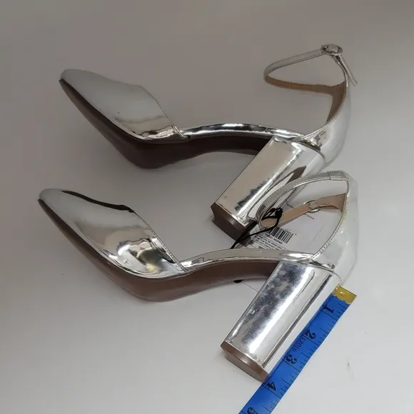 Who What Wear Mirrored Silver Ankle Strap Mary Jane Heel Shoes Size 9.5