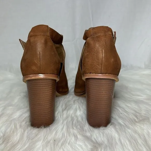 Wittner Brown Suede T-Strap Stack Heel Peep Toe Shoes Sz 42/US 10.5
