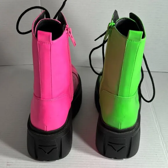 WOMAN'S BOOTS SIZE 9M CLUBB EXX/DOLLS KILL