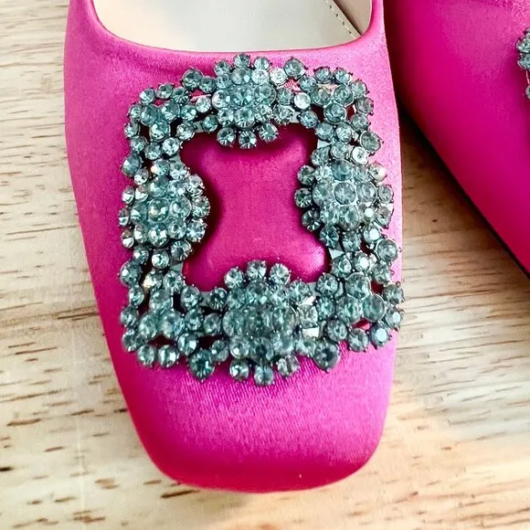 Women's 8US Rhinestone Buckle Magenta Satin Square Toe Formal Stiletto Heels