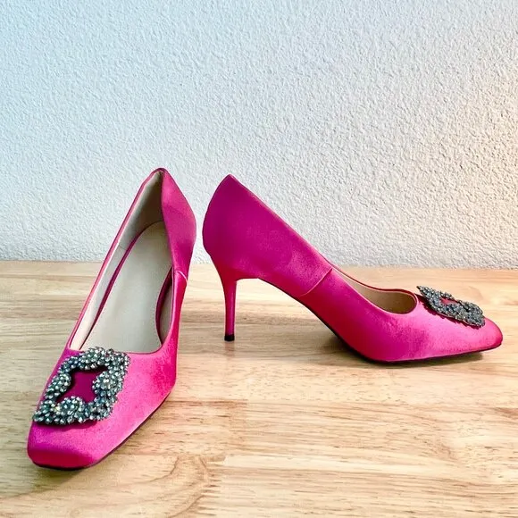 Women's 8US Rhinestone Buckle Magenta Satin Square Toe Formal Stiletto Heels