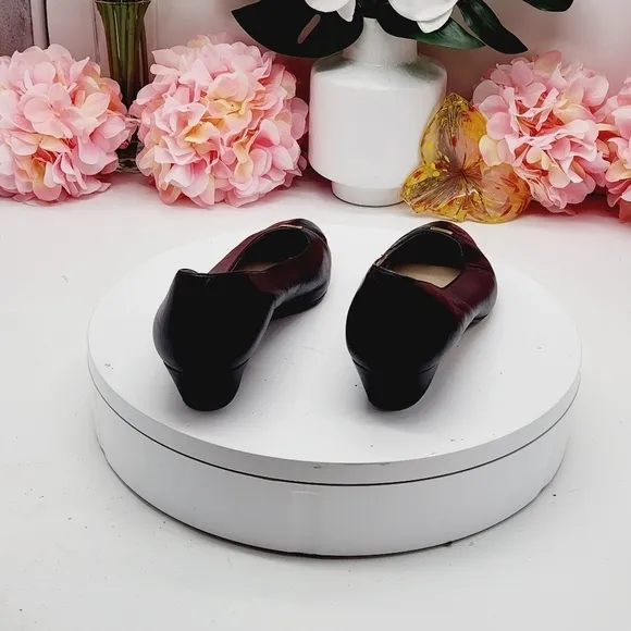 Womens Black Gold Leather Nordstrom Heels Pumps Ballet Flats Shoes Size 5B