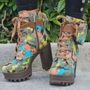 Women's Camo Print Block Heel Lace‎ Up Botties