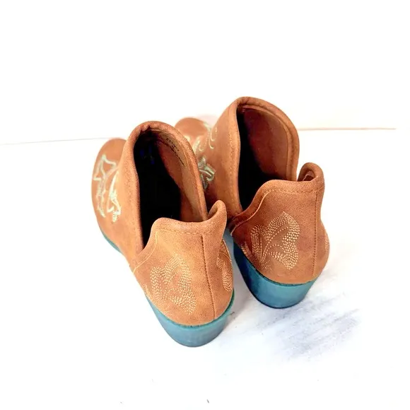 Womens Cowboy Boot Low Top 2&quot; Heel Brown With Teal Stitching 9  Trendy Pretty